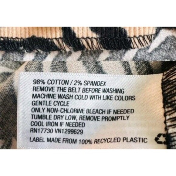 NWT Wild Fable Animal Print Mini Skirt - Tan/Black Women's Size 8 - Picture 4 of 4